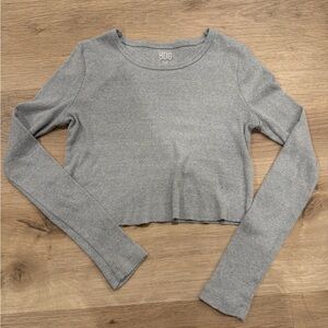 BDG Light Gray Long Sleeve Crop Top